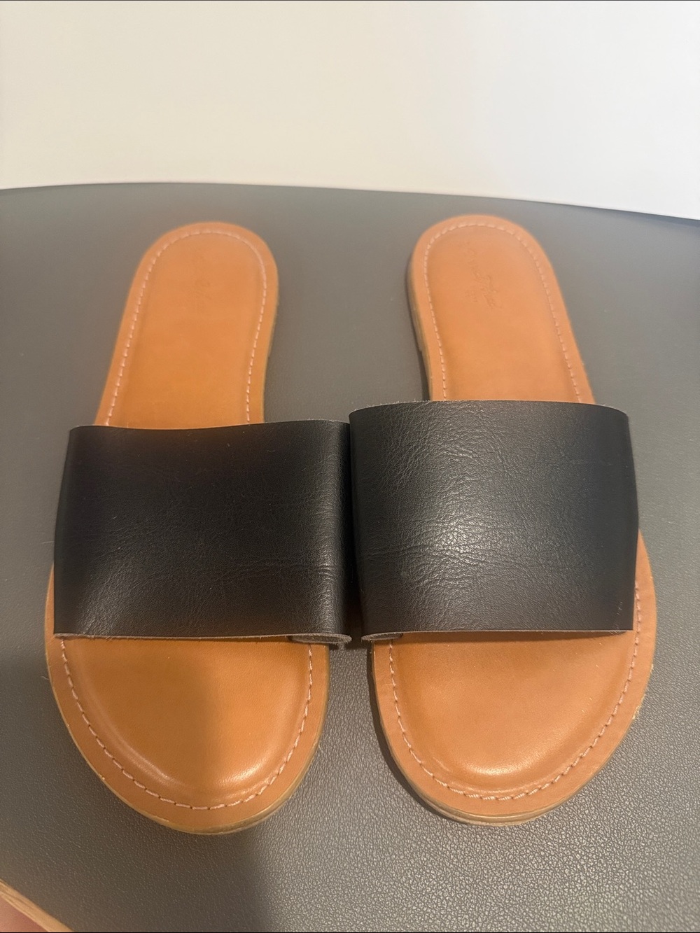Women’s Black Slide Sandals with Tan Footbed